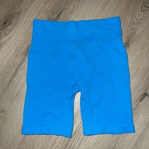 Pull&Bear Seamless Ribbed High-Rise Shorts – Electric Blue | M–L | NWT